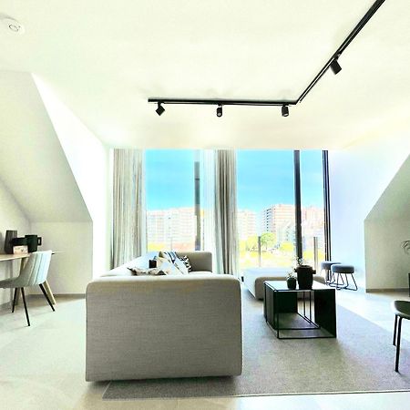 Molo Roof: Stylish Marina View Penthouse in Blankenberge Apartment Exterior photo
