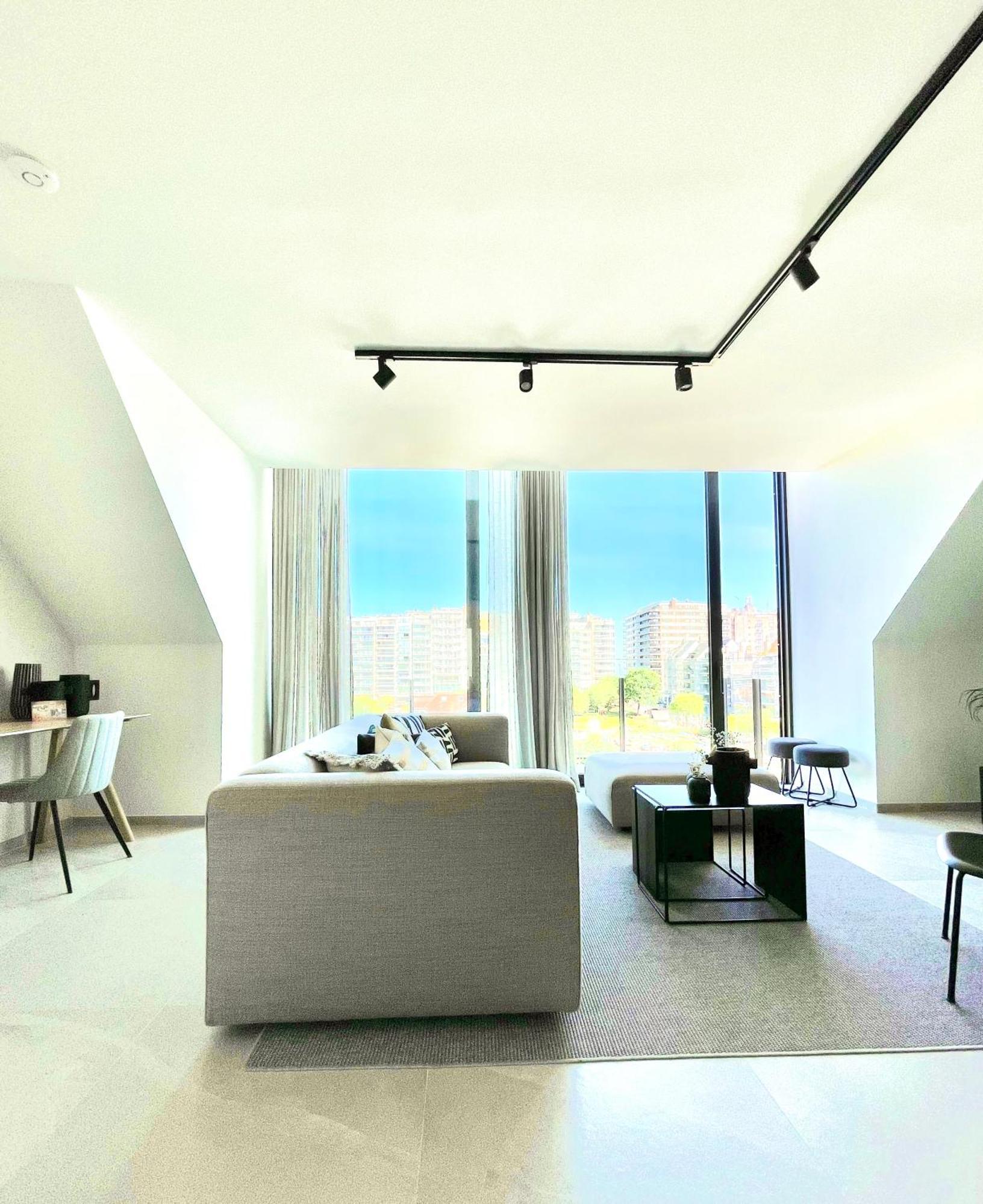 Molo Roof: Stylish Marina View Penthouse in Blankenberge Apartment Exterior photo